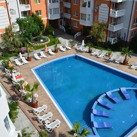Sea Diamond Apartment *